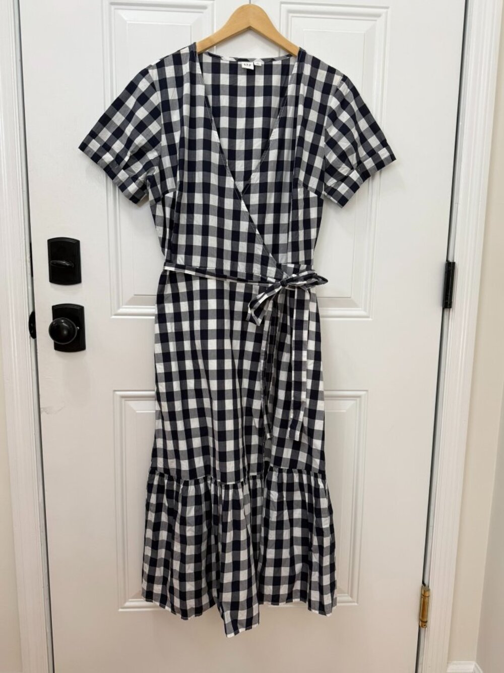 Gap Gingham Wrap Midi Dress Navy White Tie Waist Ruffle Hem Size M - Picture 4 of 10